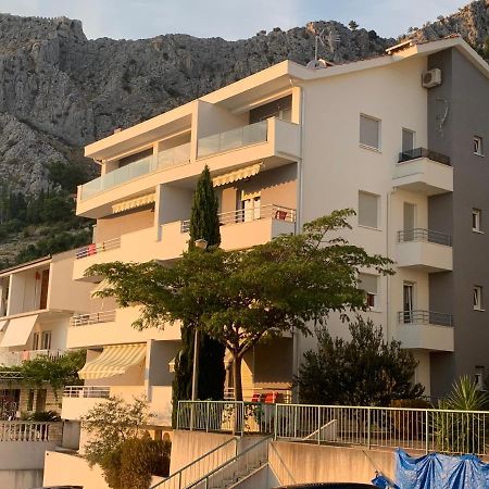 Apartments Beverly 오미스 외부 사진
