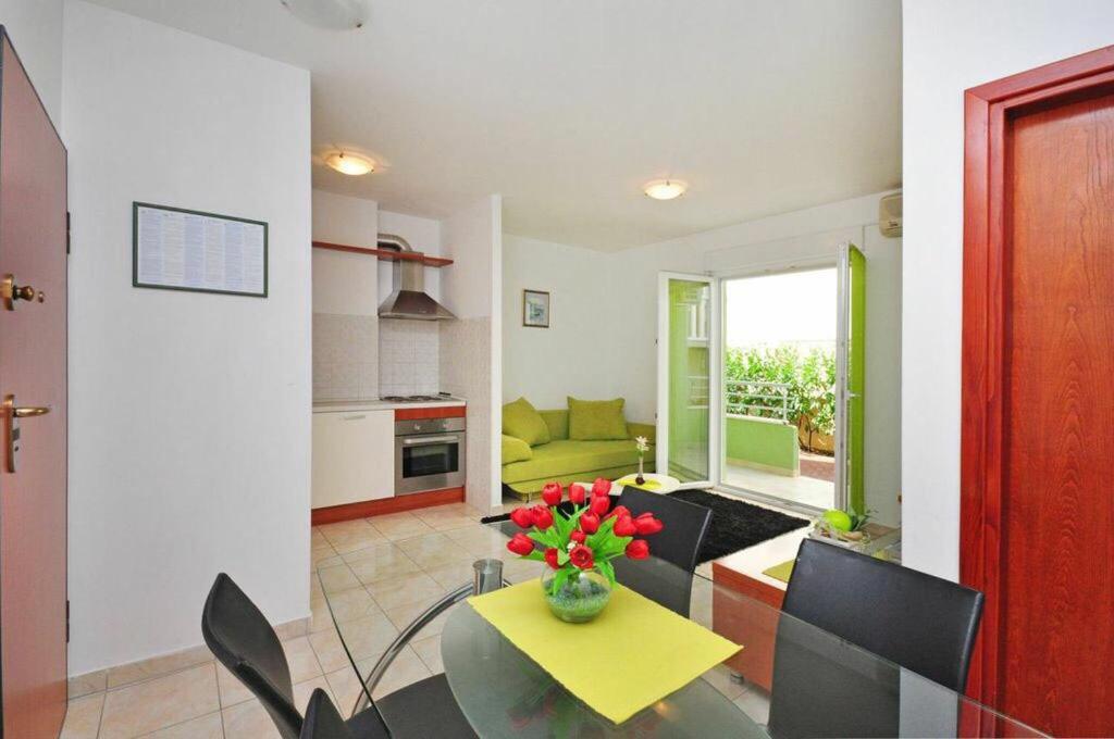Apartments Beverly 오미스 외부 사진