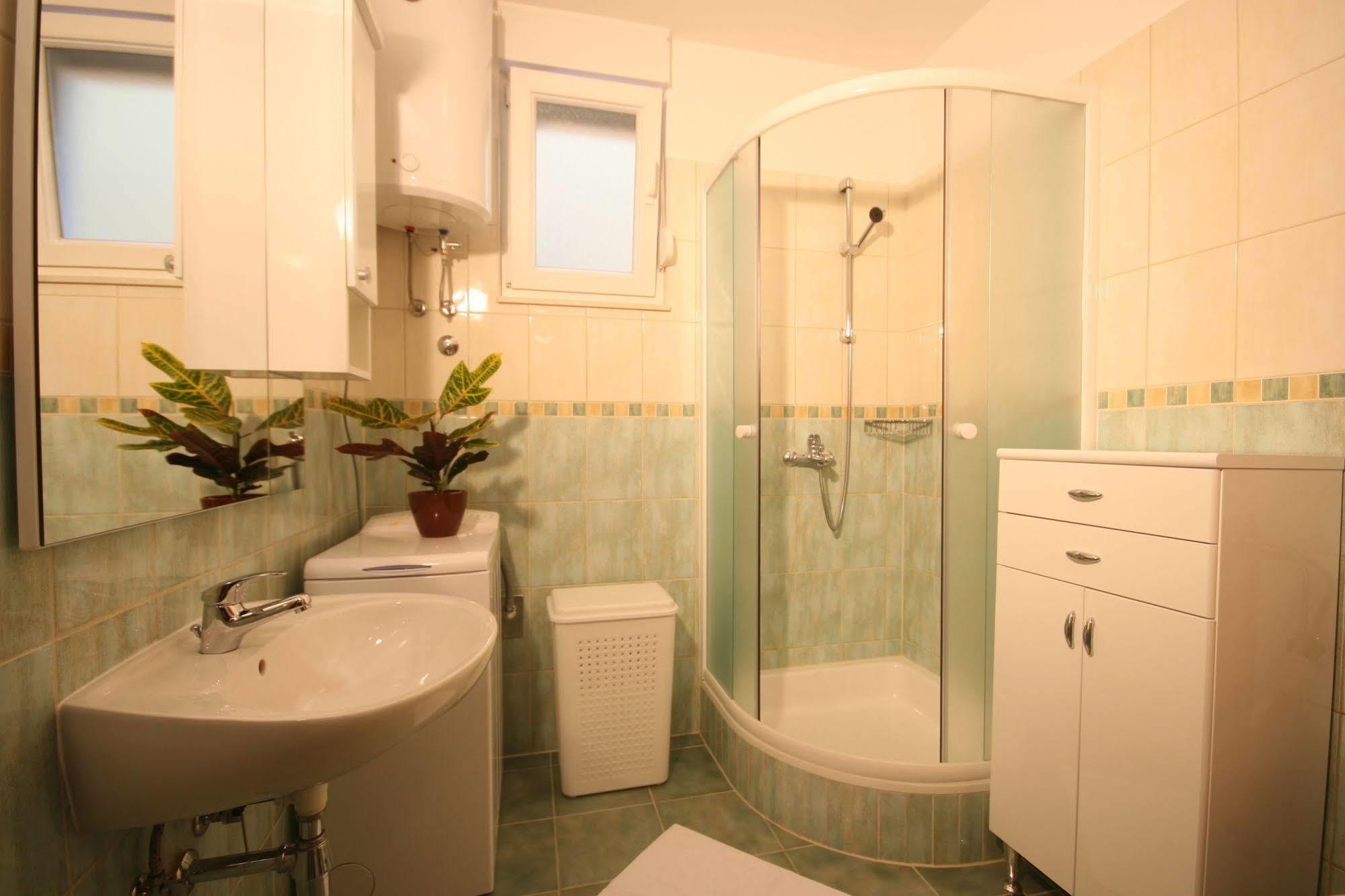 Apartments Beverly 오미스 외부 사진